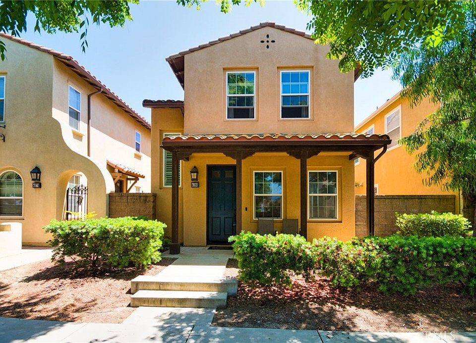 1st image of 4066 E Cottage Way