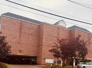 65 Fairview St APT 2B, Palisades Park, NJ 07650
