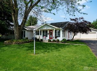 7 Kiser Dr, Tipp City, OH 45371