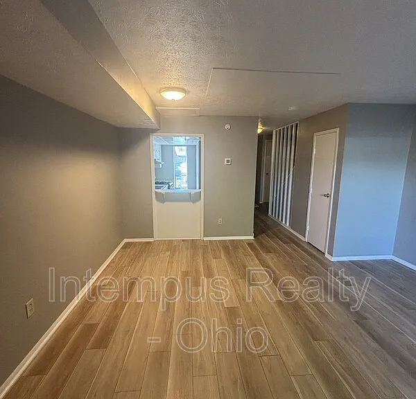 10 King Arthur Ct — Photo 10