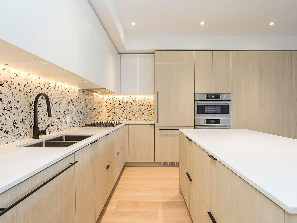 1st image of 2471 Saint George St #Penthouse 517