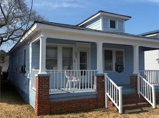 303 Diamond Ave, Chesapeake, VA 23323