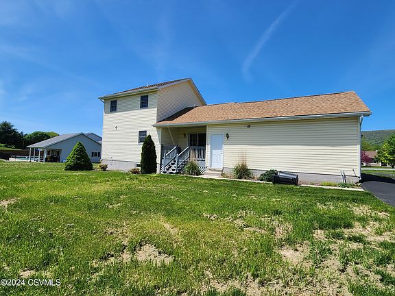 5th image of 276 Cindy Ave