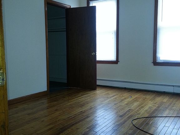 2nd image of 261 Bourne Ave #1