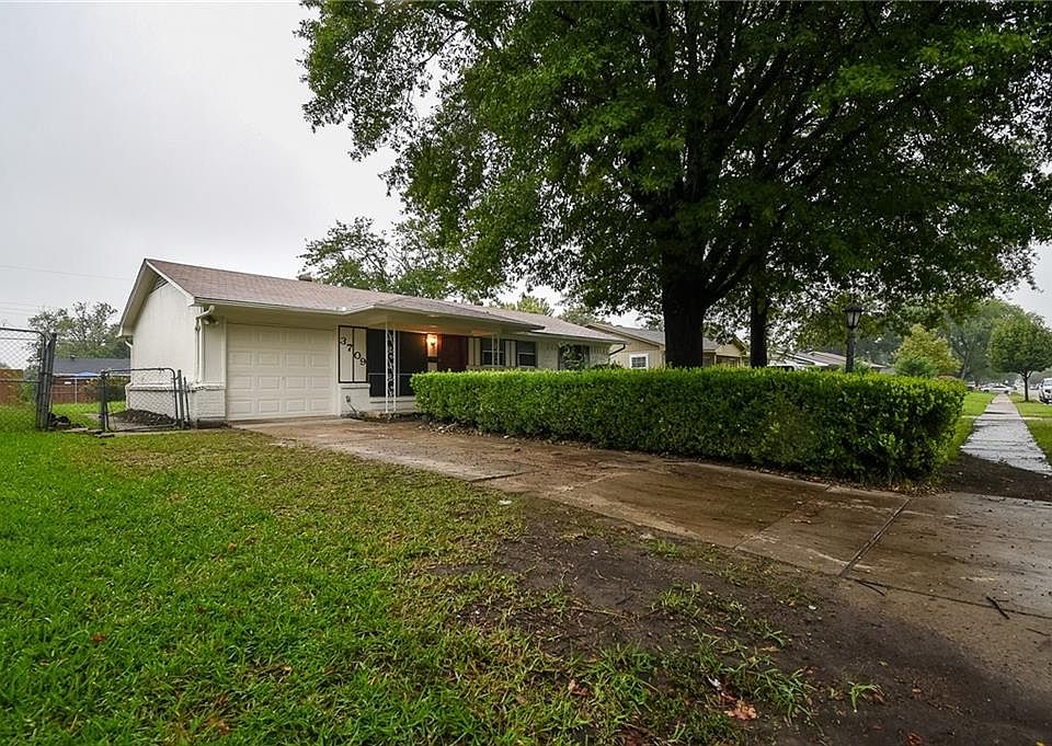 1st image of 3709 Statler Dr