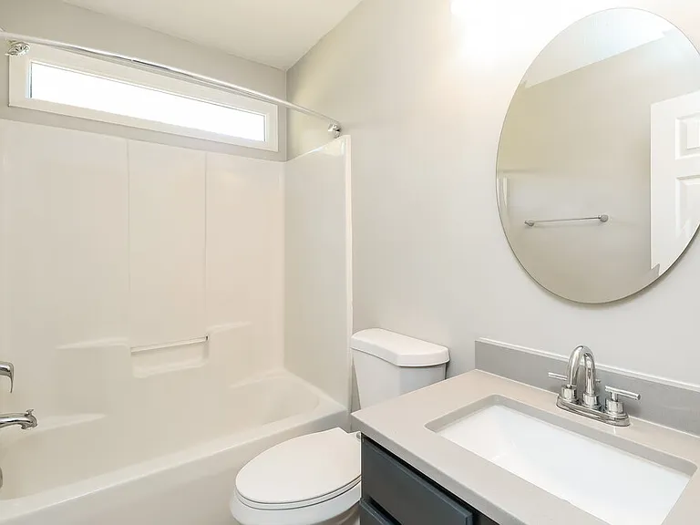 4204 Hounds Run Dr — Photo 15