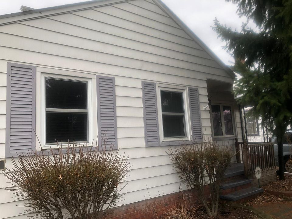 1st image of 12915 Southern Ave