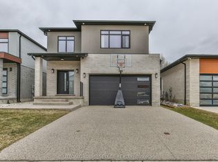 2199 Tokala Trl, London, ON N6G0Z7