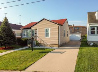 2209 123rd Pl, Blue Island, IL 60406