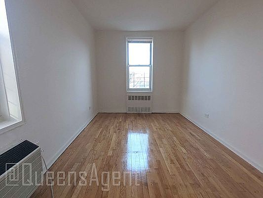 5th image of 7140 112th St #401