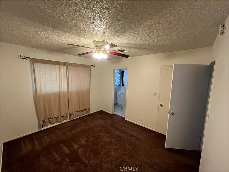 150 E Lakeshore Dr — Photo 9