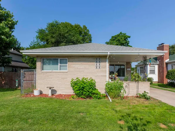 713 Johnson St, South Bend, IN 46628
