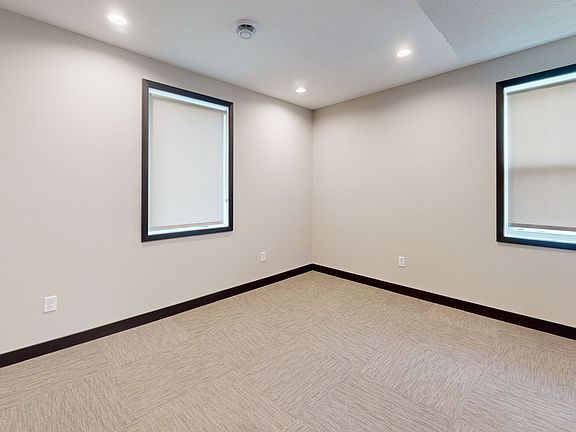 5th image of 2116 Como Ave SE #1