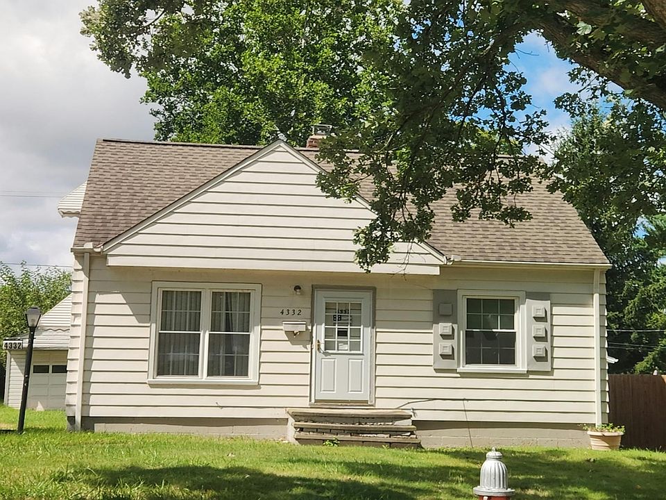 1st image of 4332 W 191st St