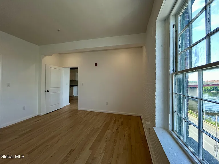 155 River St #2A — Photo 14