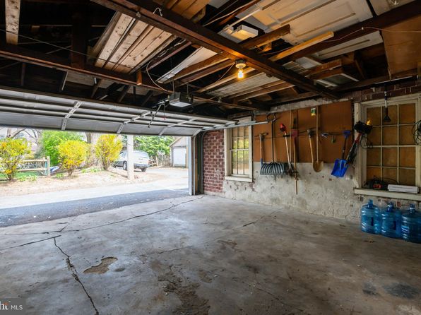 317 State St, Shillington, PA 19607