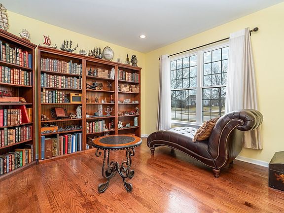 2nd image of 25440 W Pastoral Dr