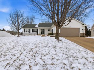 5628 Bethanne Dr SW, Wyoming, MI 49418