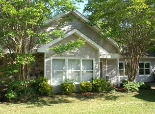 1050 Country Club Ln, Union Point, GA 30669