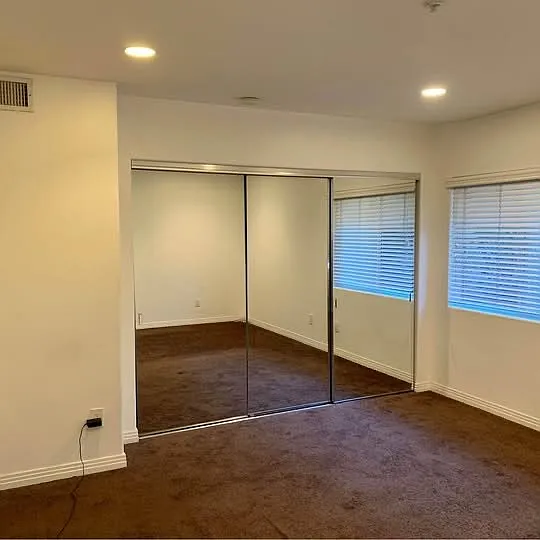 3 bed, 2.5 bath, 1650 sqft, $1,350 — Photo 4
