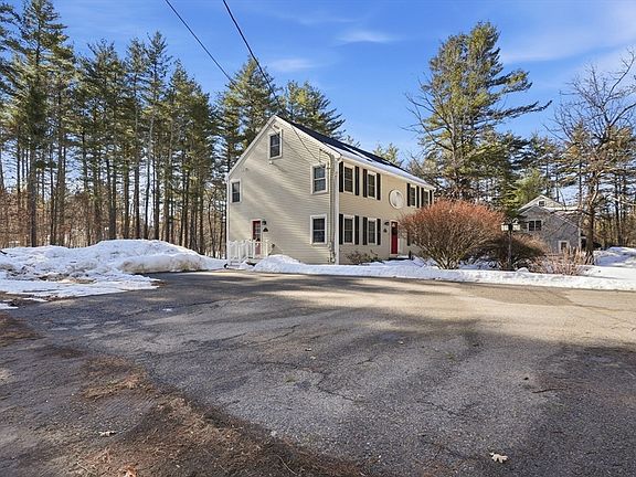 3rd image of 17 Longley Rd