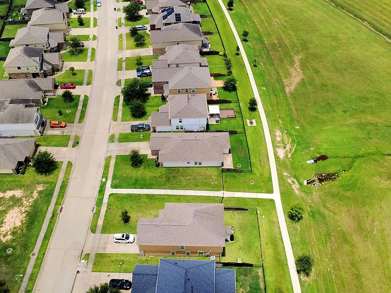 3226 View Valley Trl — Photo 38