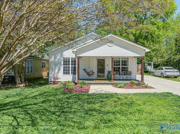 1605 McCullough Ave NE