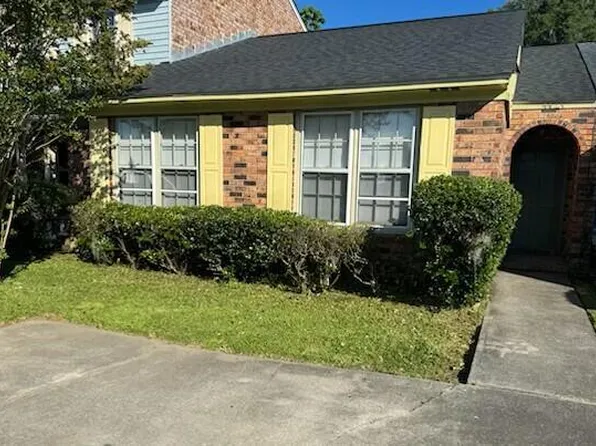 4423 S Shirley Dr, North Charleston, SC 29418