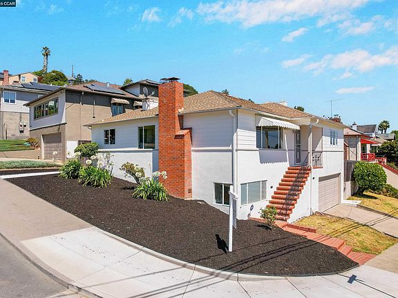 3rd image of 2880 Morgan Ave