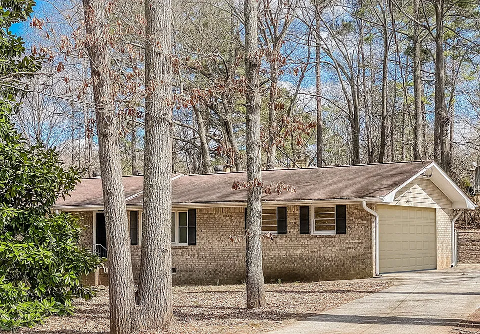 7220 Grayson Dr