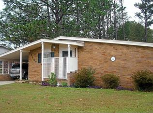 1107 Parkwood Cir, Picayune, MS 39466