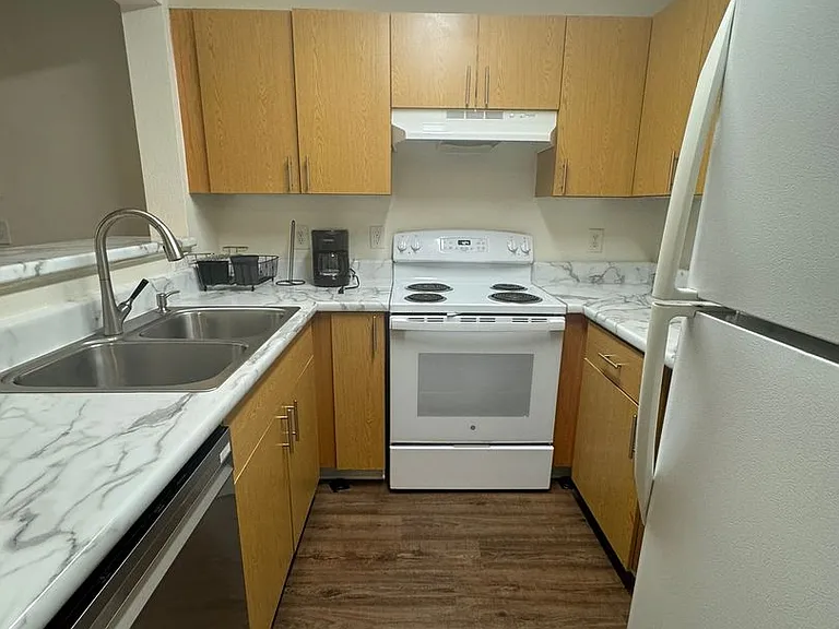 211 North Ave #1322 — Photo 3