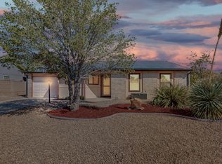 6171 Roadrunner Loop NE, Rio Rancho, NM 87144