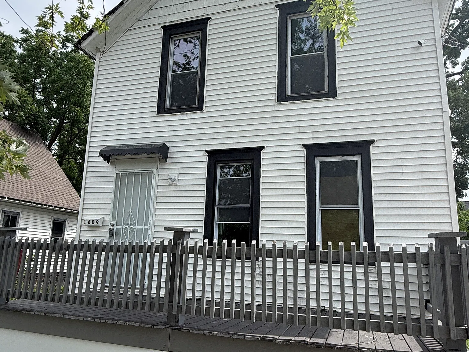 1 bed, 500 sqft, $700 — Photo 1