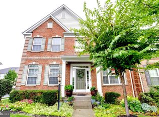 25184 Crested Wheat Dr, Aldie, VA 20105