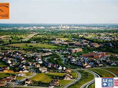 1041 Pine Grove Ln, Lincoln, NE, 68521