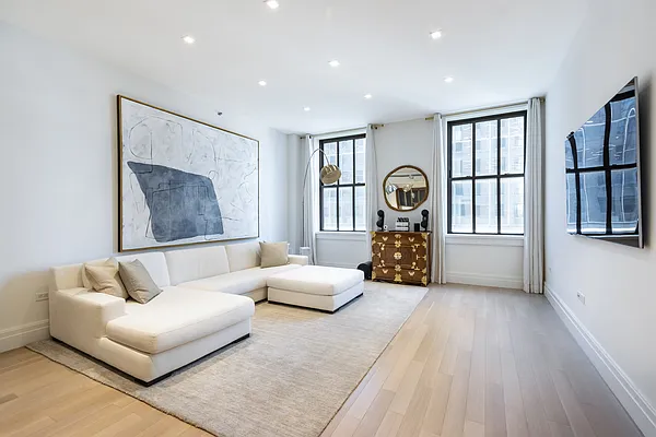 Rented by Compass | media 20