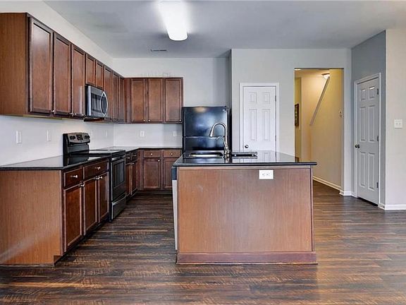 5th image of 4671 Noland Blvd