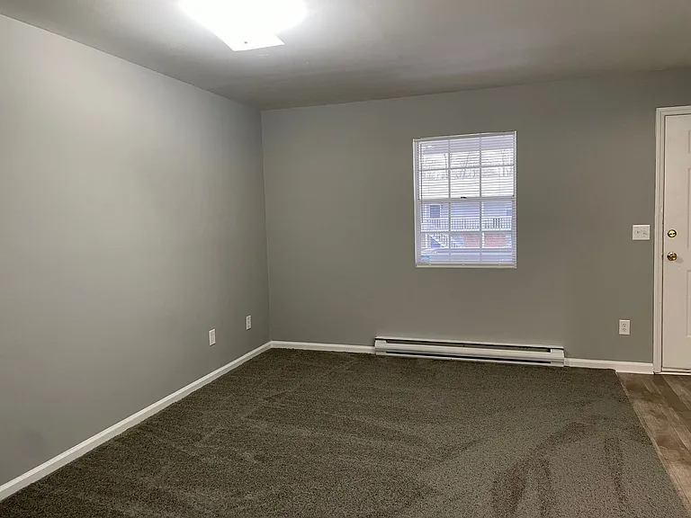 235 E Dameron Ave #X — Photo 4