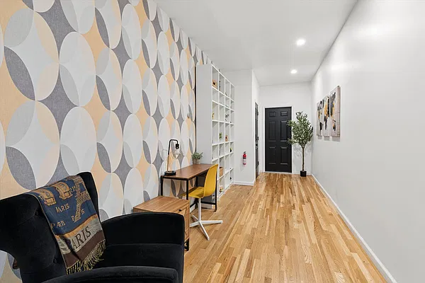 Living room, photo 3