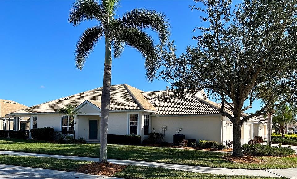 1st image of 4736 Whispering Oaks Dr