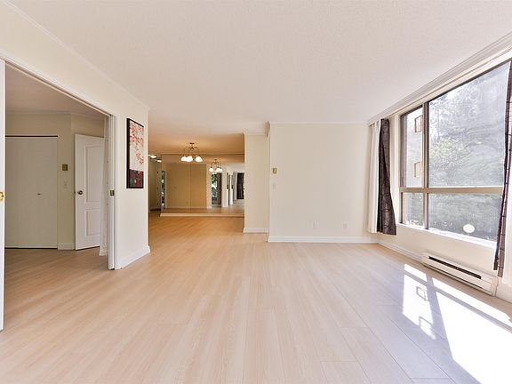 4th image of 4350 Beresford St #201