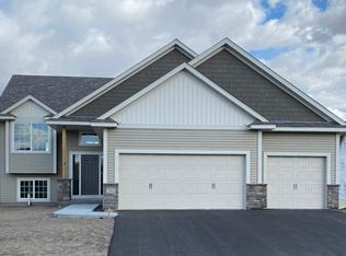 200 15th St, Farmington, MN 55024