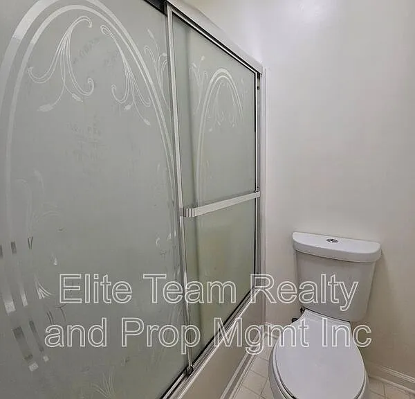 802A Selwyn Oaks Ct — Photo 11