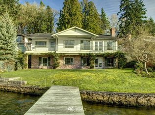 5065 Lakehurst Ln SE, Bellevue, WA