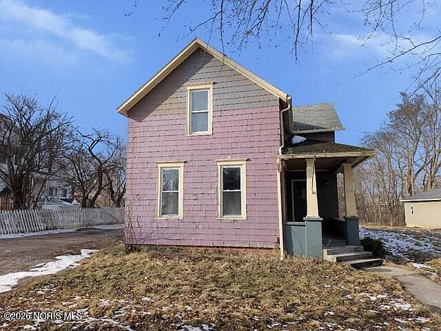 1st image of 934 Holgate Ave