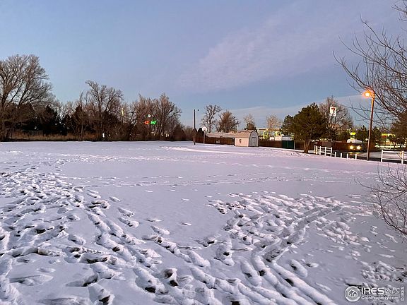 4th image of 10910 Turner Blvd #2