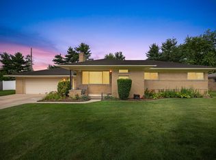 44643 Morang Dr, Sterling Heights, MI 48314