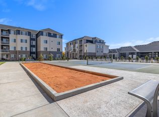 Village East Apartments & Townhomes, Boise, ID 83713