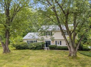 827 Frank Smith Rd, Longmeadow, MA 01106